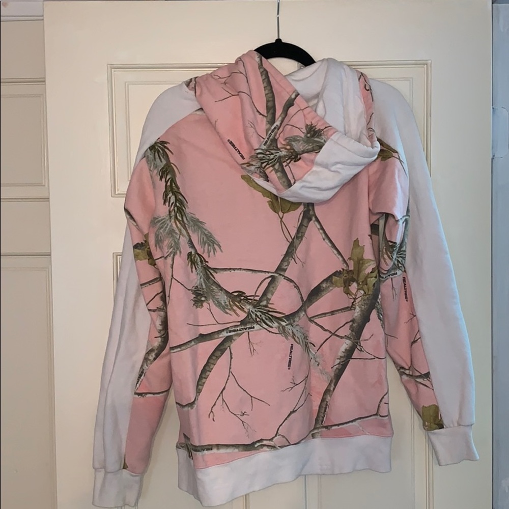Pink camo - Picture 2 of 2
